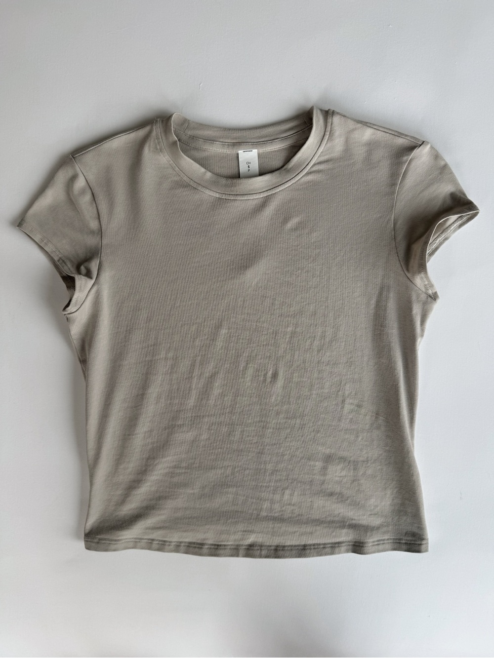 Lululemon Organic Cotton Cropped Baby Tee